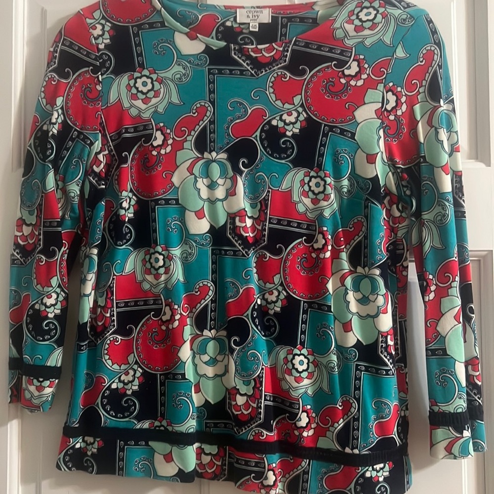 Crown & Ivy women’s blouse